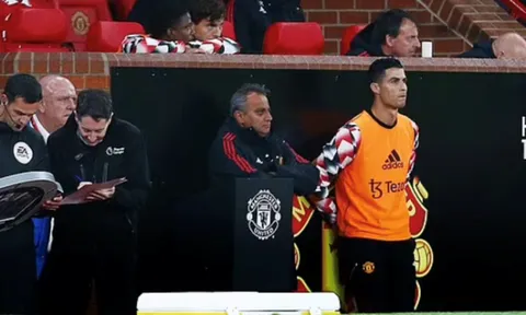 Ten Hag cho phép Cristiano Ronaldo rời Man Utd với 1 điều kiện