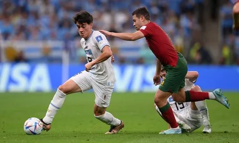 Ten Hag có thể có ý tưởng mới với Facundo Pellistri