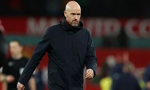 Ten Hag đang phải đối mặt với một rắc rối còn lớn hơn Ronaldo