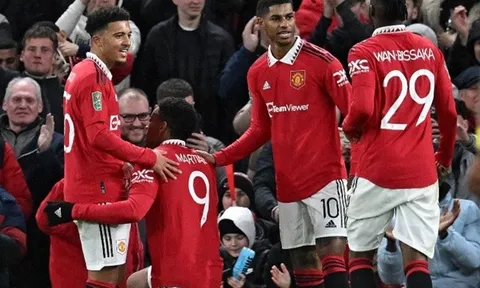 Ten Hag được thúc giục tống khứ sao Man Utd