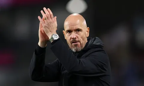 Thua 4/8 trận đầu mùa, Man Utd chốt luôn tương lai Ten Hag