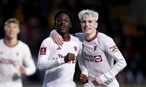 Ten Hag muốn "xuất xưởng" thêm những Mainoo và Garnacho