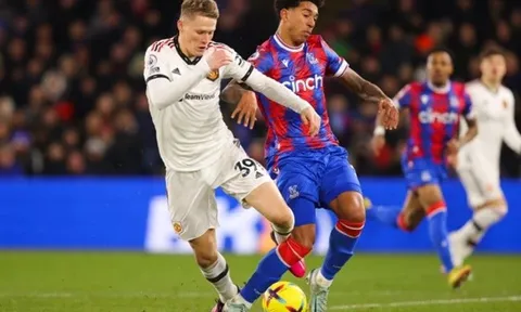 Ten Hag phá vỡ im lặng khi Man Utd mất penalty