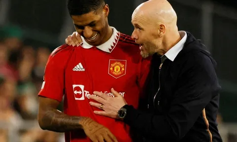 Ten Hag: 'Tiền là một chuyện, quan trọng là chiến lược'