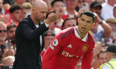 Ten Hag "trảm" Ronaldo: Cán cân quyền lực rõ ràng ở Old Trafford
