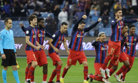 Ter Stegen hóa người hùng, Barcelona hẹn Real ở CK Siêu cúp Tây Ban Nha
