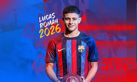 'Thần đồng' Barcelona ngay lập tức được tập luyện cùng đội một