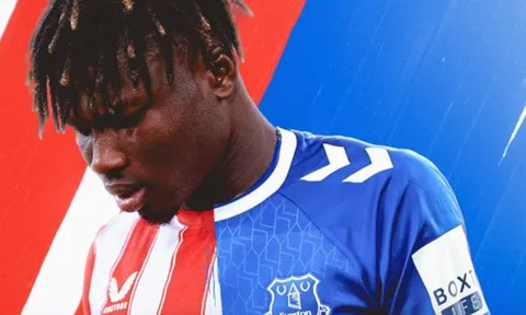 Thần đồng khiến Barca ôm hận chuẩn bị cập bến Premier League