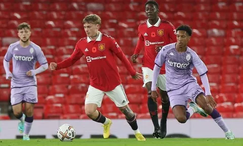 Thần đồng Man United ghi siêu phẩm vào lưới Na Uy