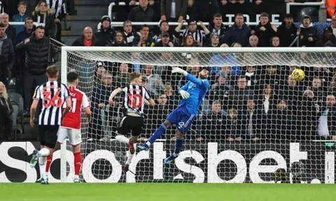 Tháng 11 và lời nói dối của Arteta