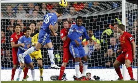 Thắng Chelsea, Arsenal tìm ra John Terry của riêng mình
