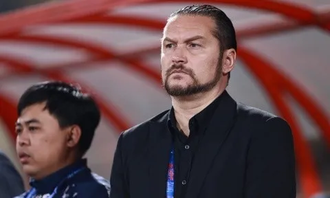 Thanh Hóa 'ăn ba' giải tháng ở V-League