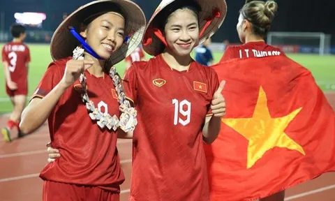 Thanh Nhã: 'Báu vật' của tướng Chung ở World Cup