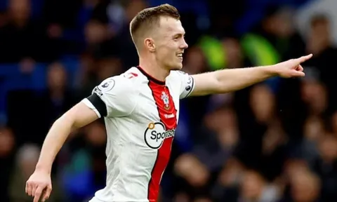 Thay Rice, West Ham có câu trả lời cho "Beckham đệ nhị"