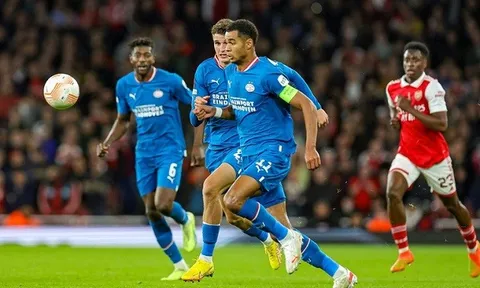 Thay vì Mudryk, Arsenal có thương vụ hoàn hảo 2 trong 1
