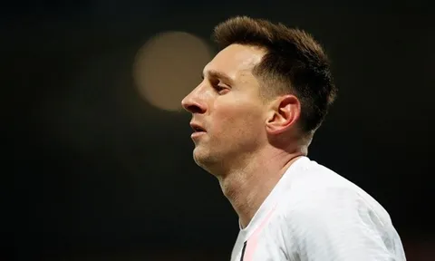 Thế đường cùng của Messi tại PSG