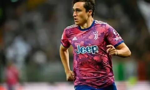 Theo đuổi sao Juventus, Liverpool nhận tin vui