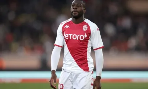 Theo lời Fabregas, Liverpool chiêu mộ tiền vệ Monaco