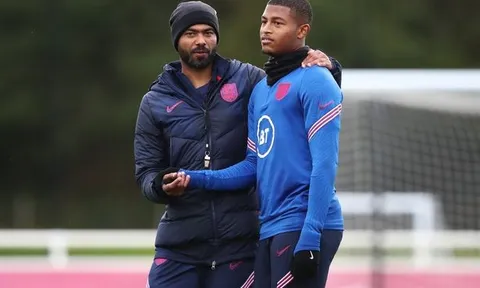 Theo nghiệp huấn luyện, huyền thoại Chelsea chỉ ra 3 cái tên làm hình mẫu