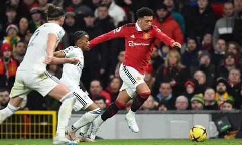 Thời cơ vàng của Jadon Sancho