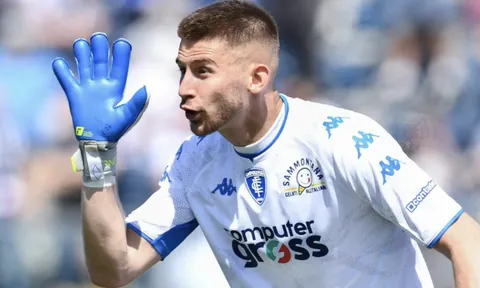 Thủ môn Empoli gây sốt với hat-trick cứu thua