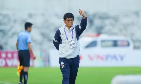 Thua chung kết ngược, HLV Vũ Tiến Thành vẫn khen HAGL