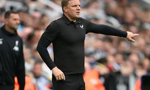 Thua đau Liverpool, Newcastle giúp CĐV Premier League thôi lầm tưởng
