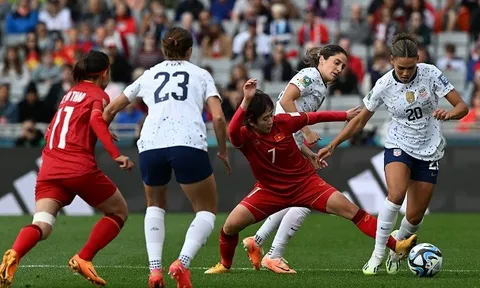 Thua nhẹ hơn dự kiến, Việt Nam ra mắt World Cup đầy ấn tượng