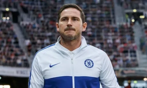 Thua trận, HLV Lampard tính đường mua sắm trong tháng 1