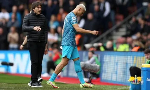 “Thùng rác vàng” ở Premier League