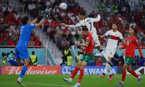 Tiễn Bồ Đào Nha về nước, Maroc lần đầu tiên vào bán kết World Cup