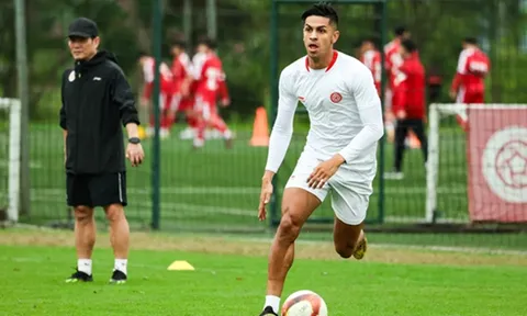 Tiền đạo chất lượng Brazil cập bến V-League