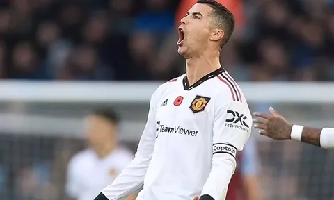 Tiết lộ phơi bày sự hết thời của Ronaldo