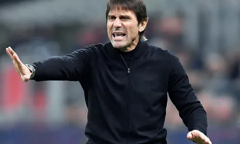 Tình thế ngược đời của HLV Conte tại Tottenham