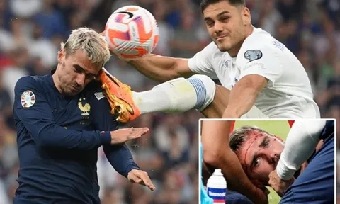 Toàn cảnh cú đạp khiến Griezmann đổ máu