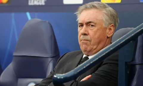Toàn đội Real đồng lòng muốn Ancelotti ở lại