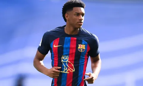 "Tôi muốn ở lại Barca"