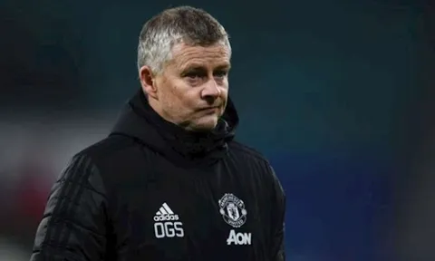 Tống khứ "di sản cuối của Mourinho", Solskjaer giờ mới biết mình đã sai lầm