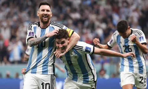 Tổng thống Argentina quyết định ngồi nhà xem chung kết World Cup
