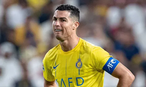 Top 10 tay săn bàn hàng đầu mùa 2023/24: Ronaldo thứ 3