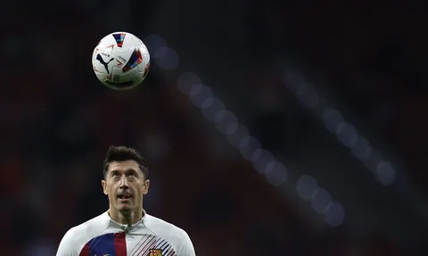 Atletico Madrid gây sốc với Lewandowski