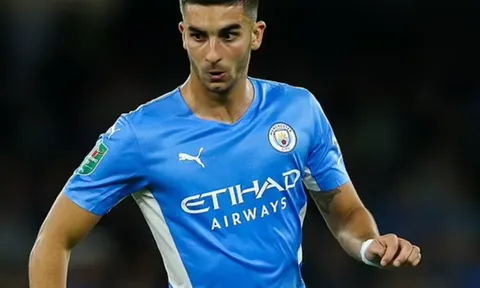 Sao Man City lọt vào tầm ngắm của Barcelona