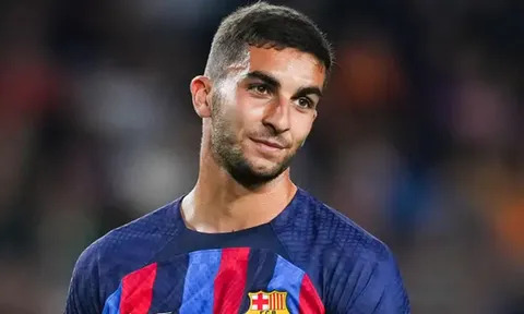 Đại gia Premier League xếp hàng, Barca ra giá 40 triệu euro