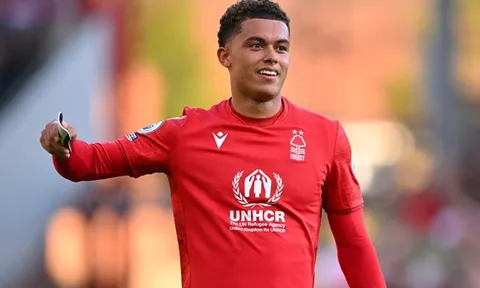 Tottenham đàm phán đón tiền đạo 50 triệu