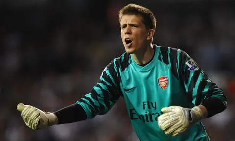 Tottenham sẵn sàng chiêu mộ cựu sao Arsenal