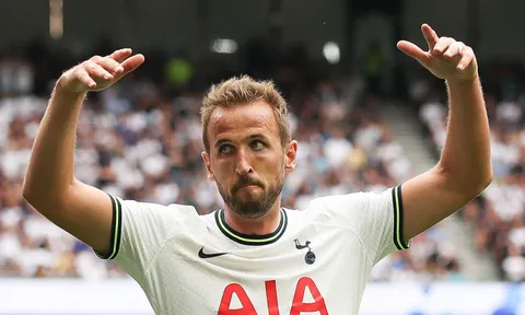 10 ngôi sao từng đình công để được ra đi: M.U mong đợi 'Berbatov 2.0'