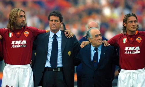 Totti giành Scudetto duy nhất trong sự nghiệp thế nào