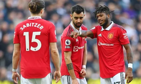 Trận thua Newcastle cho thấy mục tiêu chuyển nhượng ưu tiên của Ten Hag