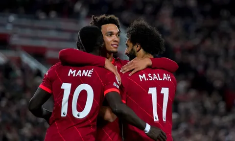 Trent Alexander-Arnold: “Mọi người đều không hài lòng với điều đó”