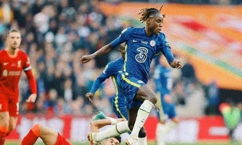 Chelsea vỡ mộng khi định bán cầu thủ cho Man Utd